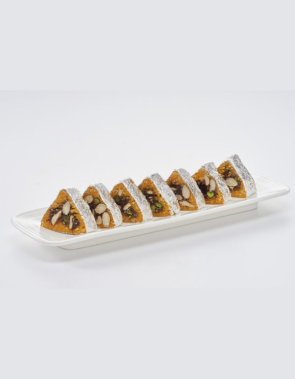 Plate Packing Sweets Map Packing Sweets Collection - Buy Premium Sweets Online | Kandoi ...