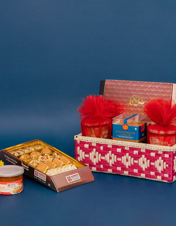 The Weave Hamper