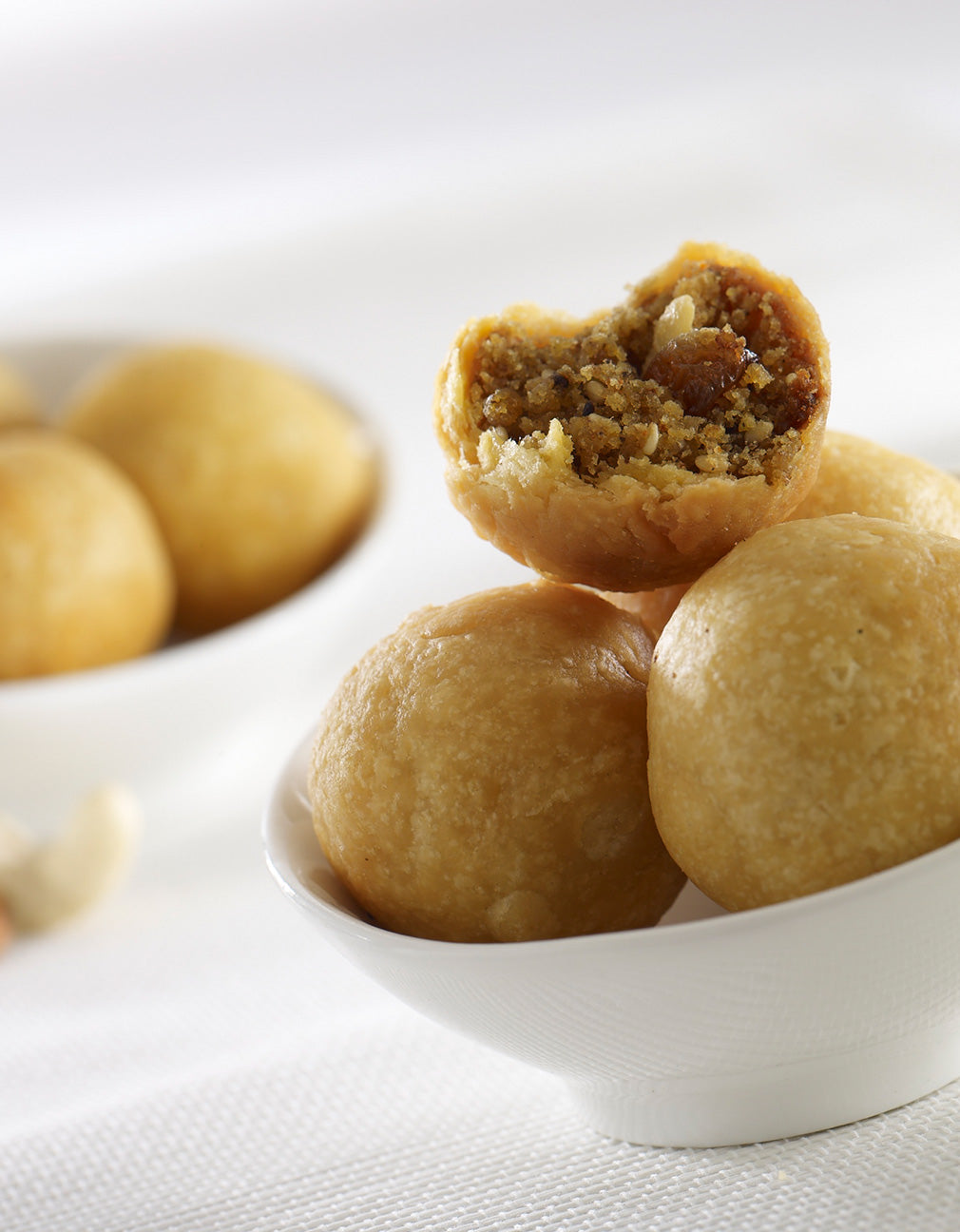 SP. Dryfruit Kachori (Export Packing) (10 Pcs.)